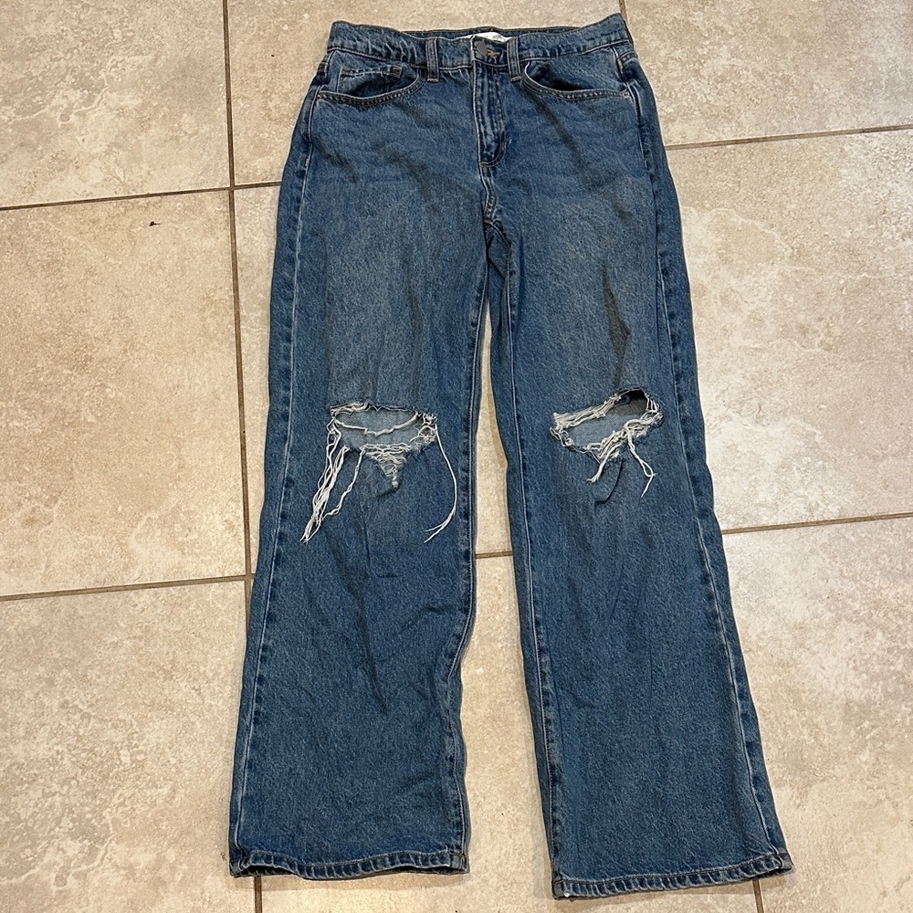 Altar'd State Wide Leg Destroyed Knee Jeans 26